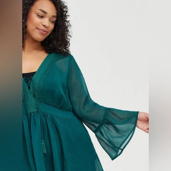 Torrid Bundle Chiffon Metallic Weave Semi- Sheer Blouse Tops 5X - Picture 3 of 14